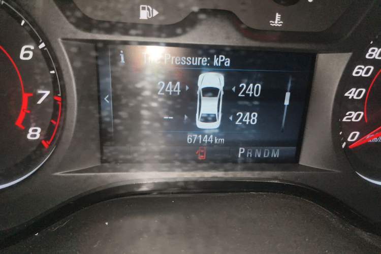 Used Chevrolet Camaro  Odometer Close Up