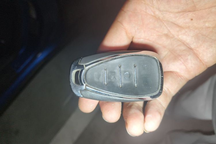 Used Chevrolet Camaro  Vehicle Key