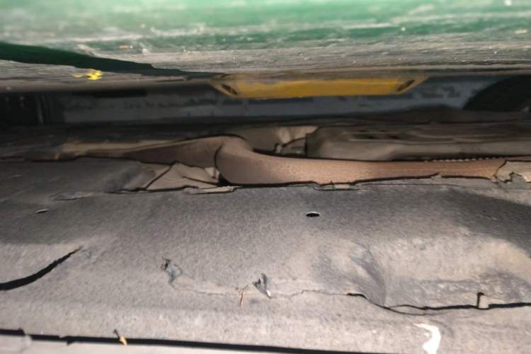 Used Chevrolet Camaro  Chassis Front Left