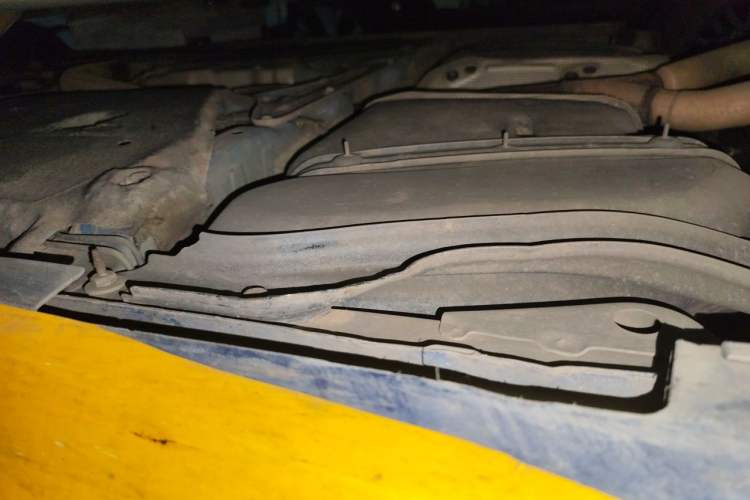 Used Chevrolet Camaro  Chassis Rear Right