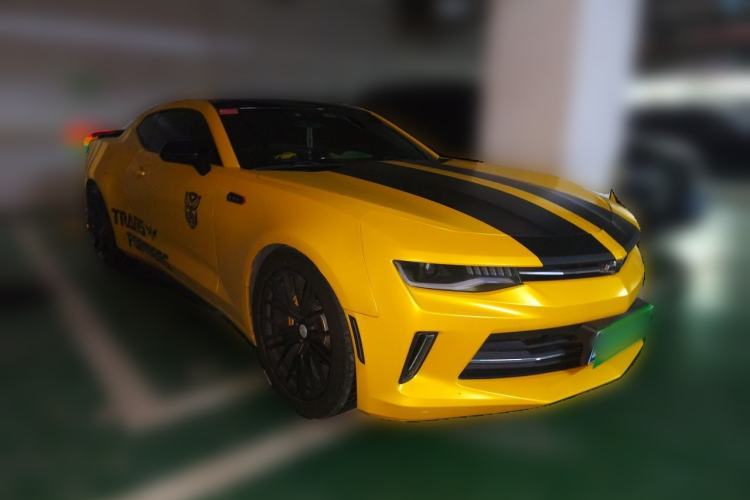 Used Chevrolet Camaro  Front Right 45 Deg