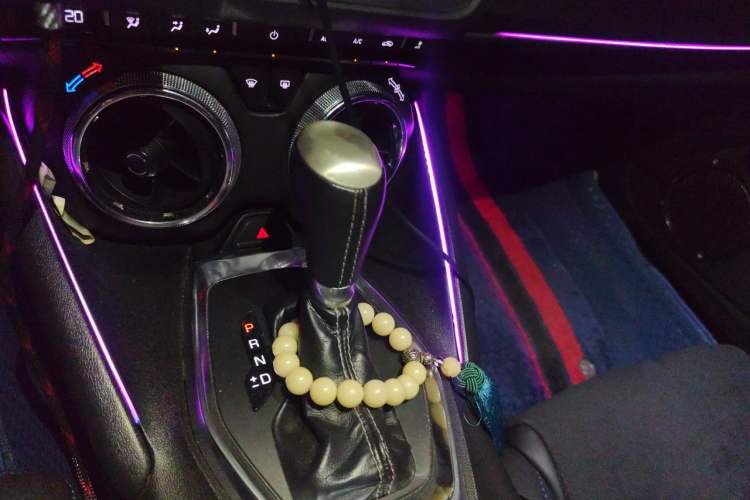 Used Chevrolet Camaro  Gear Lever