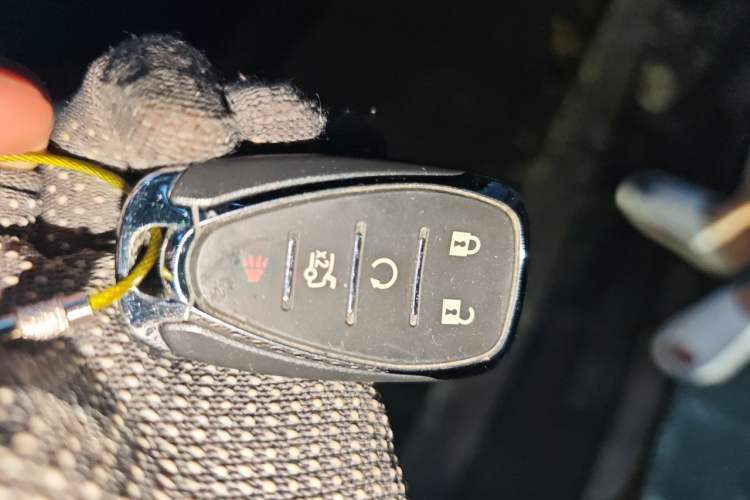 Used Chevrolet Camaro  Vehicle Key