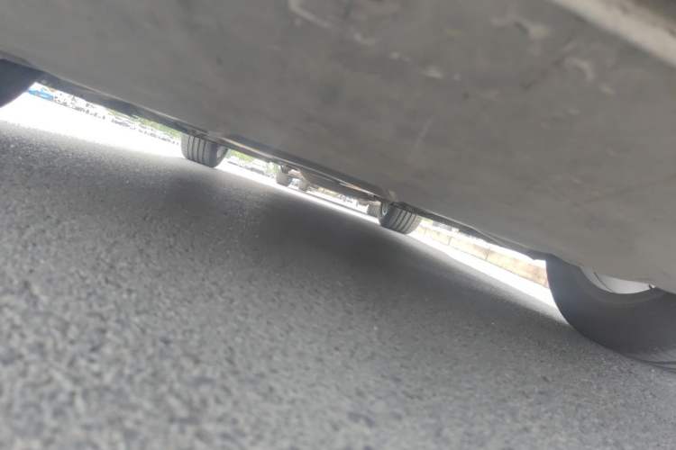 Used Chevrolet Camaro  Chassis Front