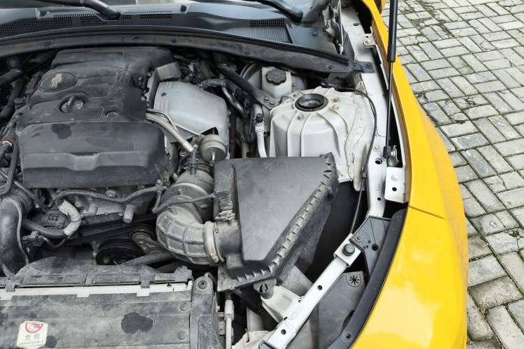 Used Chevrolet Camaro  Engine Bay Left