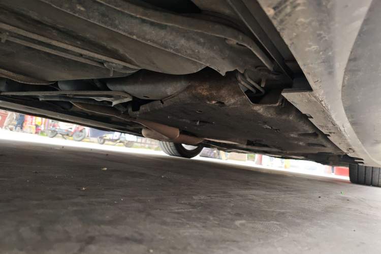 Used Chevrolet Camaro 2017 2.0T RS Chassis Rear Right