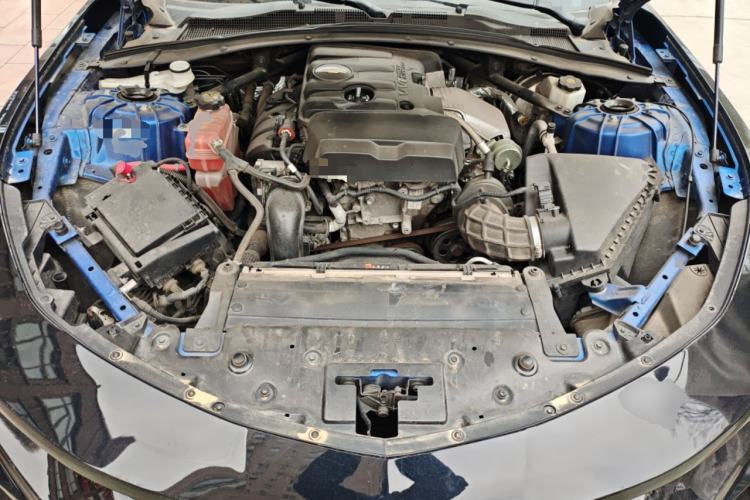 Used Chevrolet Camaro 2017 2.0T RS Engine Bay