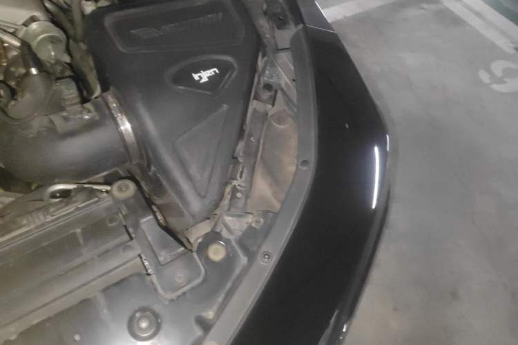 Used Chevrolet Camaro 2017 2.0T RS Engine Bay Left