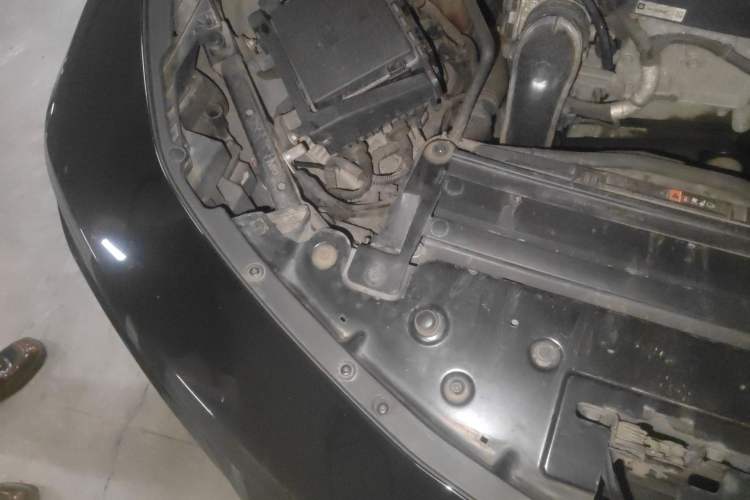 Used Chevrolet Camaro 2017 2.0T RS Engine Bay Right