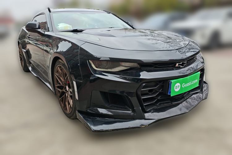 Used Chevrolet Camaro 2017 2.0T RS Front Right 45 Deg