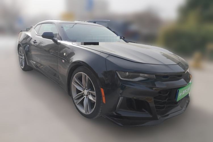 Used Chevrolet Camaro 2017 2.0T RS Front Right 45 Deg