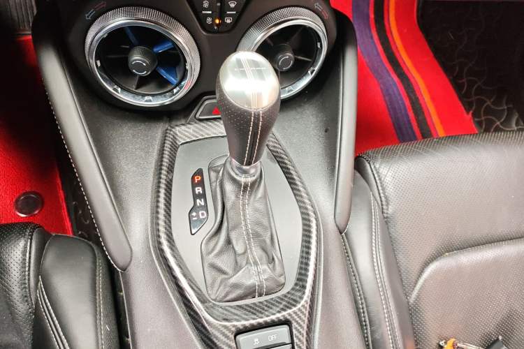 Used Chevrolet Camaro 2017 2.0T RS Gear Lever