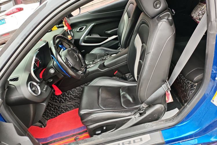 Used Chevrolet Camaro 2017 2.0T RS Left Front Seat