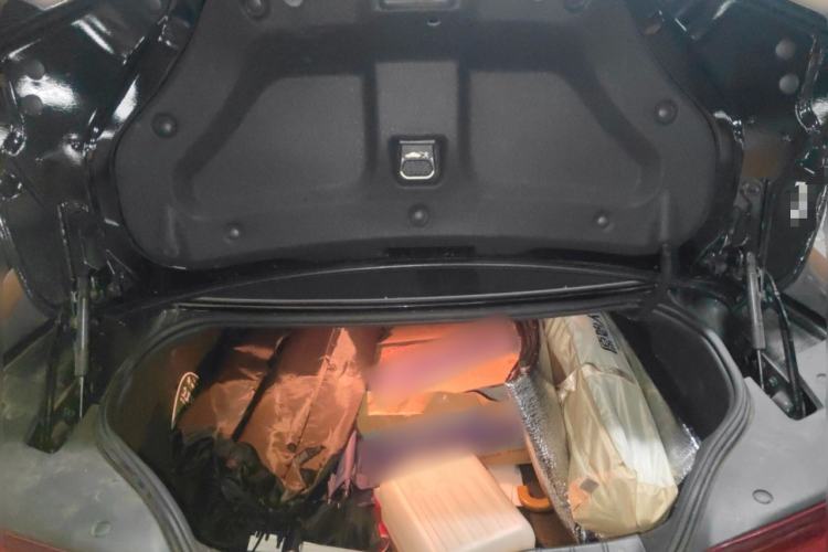 Used Chevrolet Camaro 2017 2.0T RS Trunk