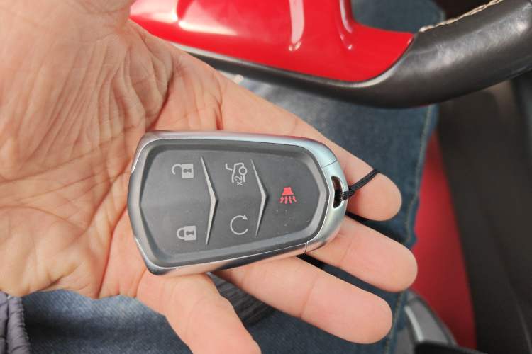 Used Chevrolet Camaro 2017 2.0T RS Vehicle Key