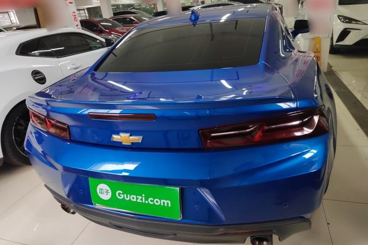 Used Chevrolet Camaro 2017 2.0T RS Exterior 4