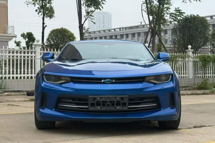 Used Chevrolet Camaro 2017 2.0T RS Exterior 5