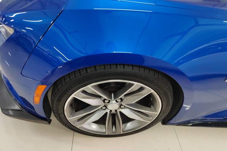 Used Chevrolet Camaro 2017 2.0T RS Exterior 7