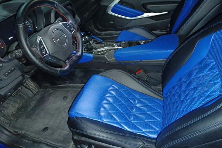 Used Chevrolet Camaro 2017 2.0T RS Left Front Seat