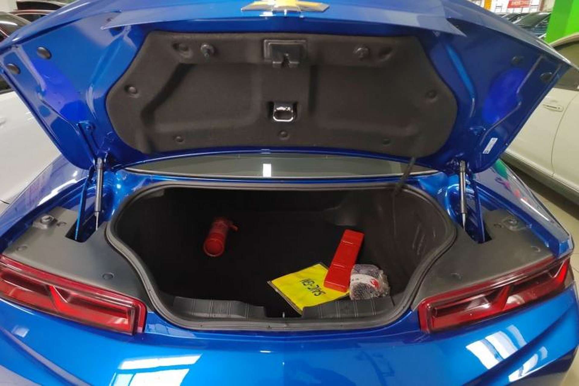 Used Chevrolet Camaro 2017 2.0T RS Trunk