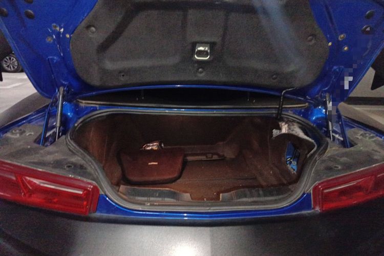 Used Chevrolet Camaro 2017 2.0T RS Trunk