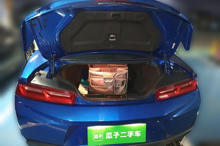 Used Chevrolet Camaro 2017 2.0T RS Trunk