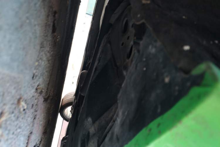 Used Chevrolet Camaro 2017 2.0T RS Chassis Front Left
