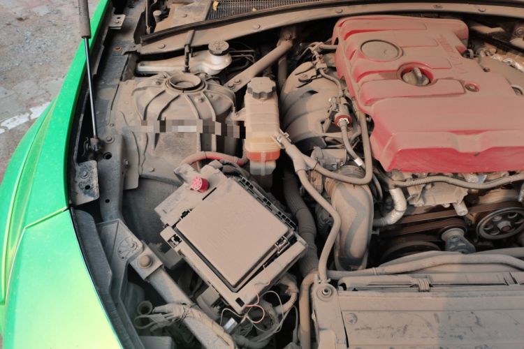 Used Chevrolet Camaro 2017 2.0T RS Engine Bay Right