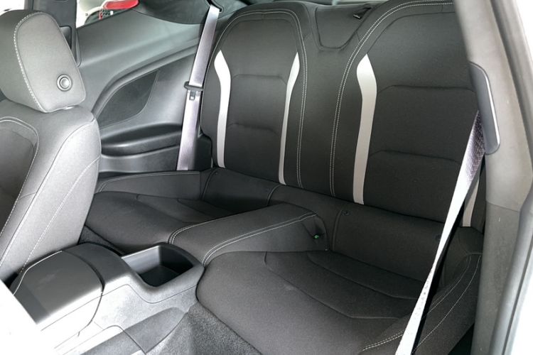 Used Chevrolet Camaro 2017 2.0T RS Interior 3