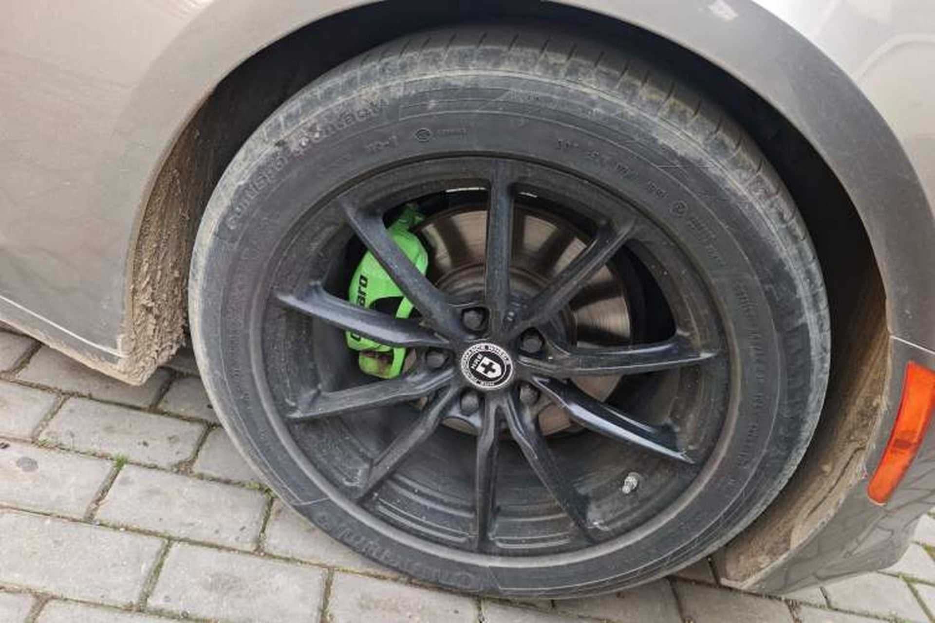 Used Chevrolet Camaro 2017 2.0T RS Right Front Wheel Hub