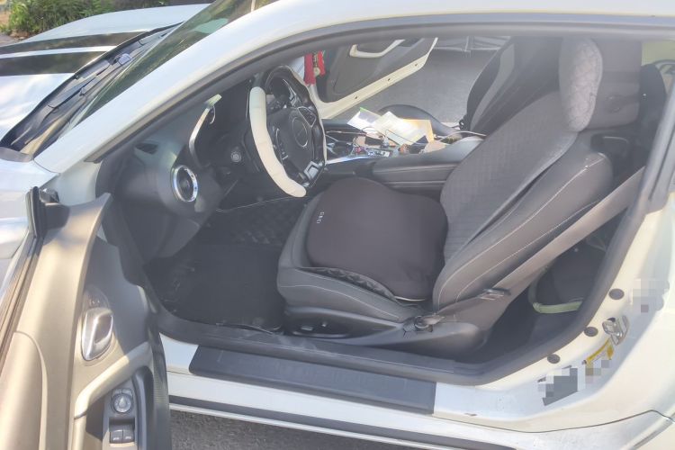 Used Chevrolet Camaro  Driver Seat