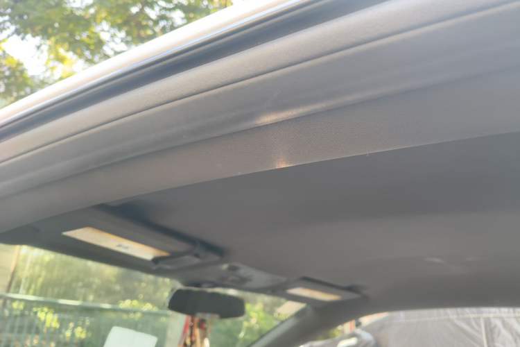 Used Chevrolet Camaro  Headliner