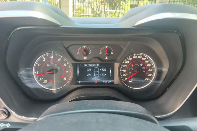 Used Chevrolet Camaro  Instrument Cluster