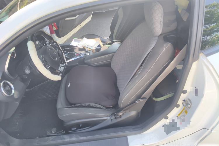 Used Chevrolet Camaro  Left Front Seat