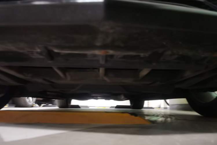 Used Chevrolet Camaro  Chassis Front