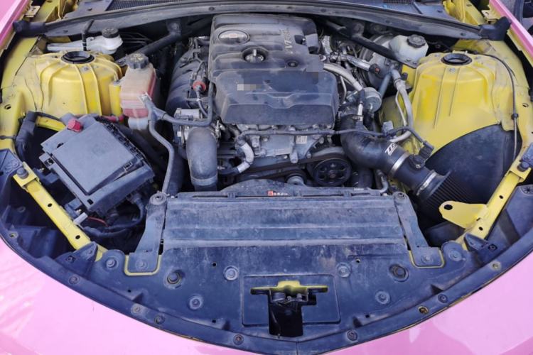 Used Chevrolet Camaro 2017 2.0T RS Engine Bay