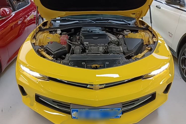 Used Chevrolet Camaro 2017 2.0T RS Engine Bay