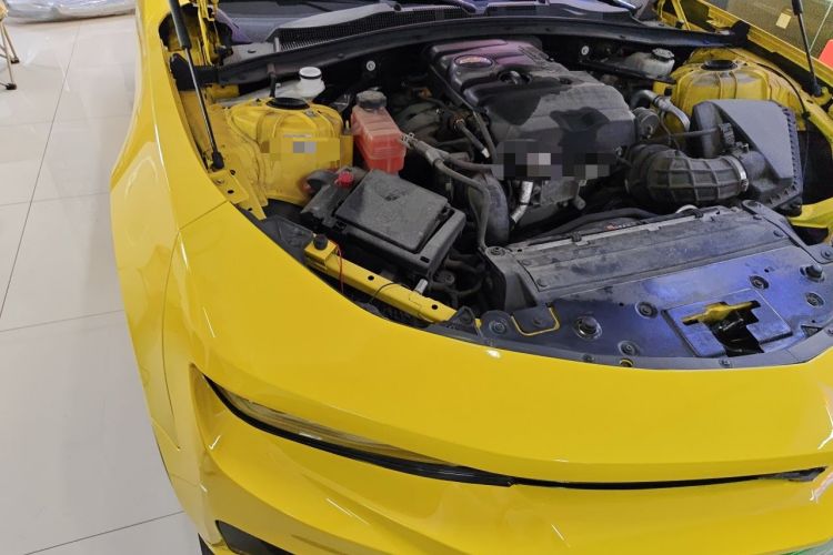 Used Chevrolet Camaro 2017 2.0T RS Engine Bay Right
