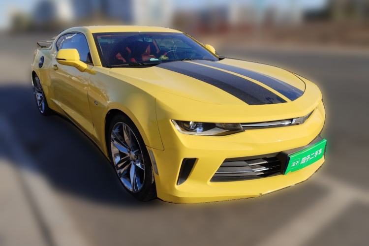 Used Chevrolet Camaro 2017 2.0T RS Front Right 45 Deg