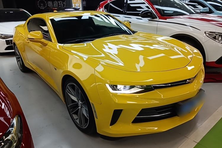 Used Chevrolet Camaro 2017 2.0T RS Front Right 45 Deg