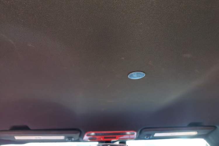 Used Chevrolet Camaro 2017 2.0T RS Headliner