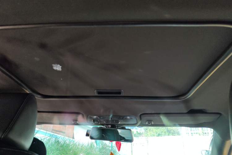 Used Chevrolet Camaro 2017 2.0T RS Headliner