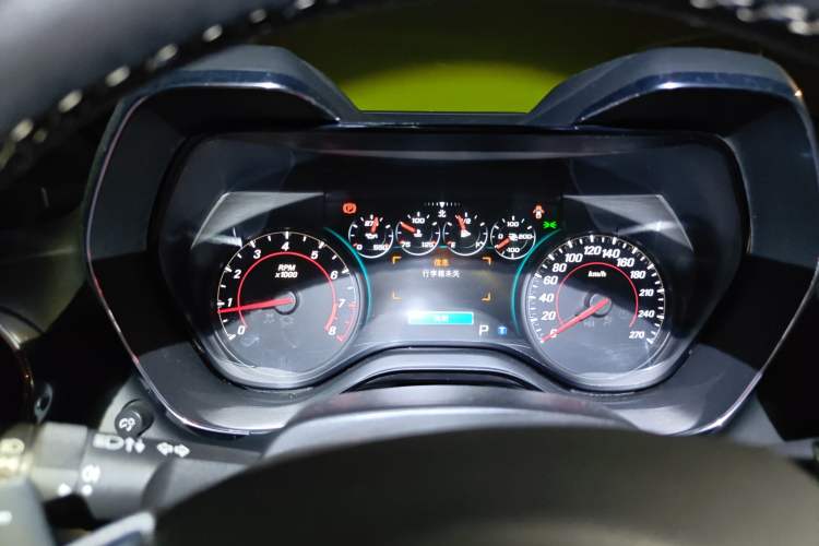 Used Chevrolet Camaro 2017 2.0T RS Instrument Cluster