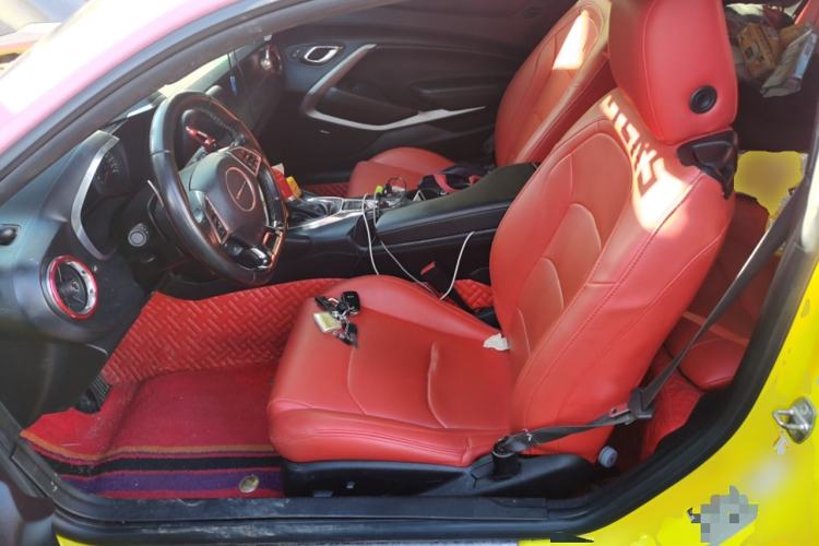Used Chevrolet Camaro 2017 2.0T RS Left Front Seat