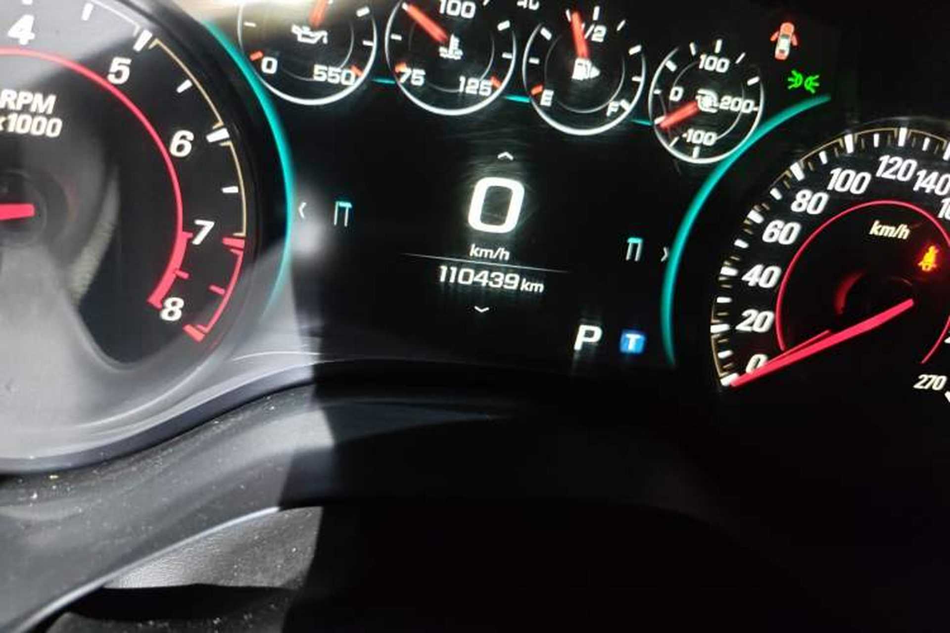 Used Chevrolet Camaro 2017 2.0T RS Odometer Close Up