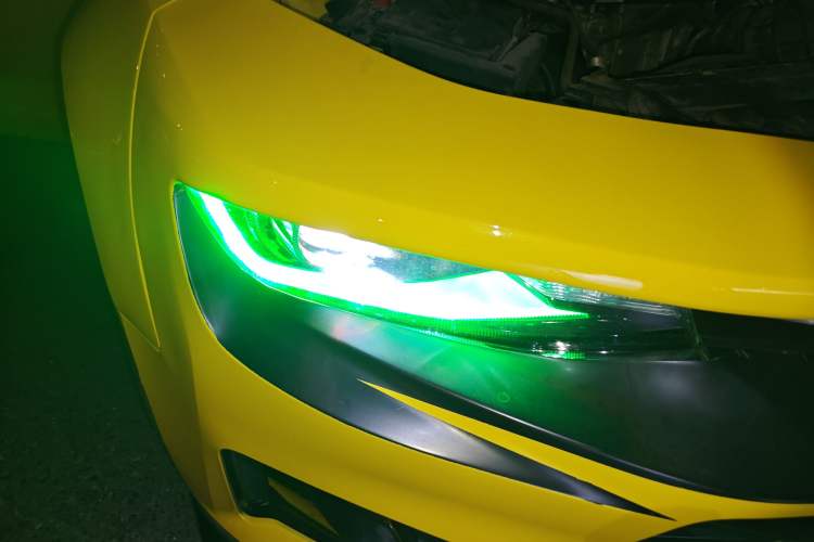 Used Chevrolet Camaro 2017 2.0T RS Right Front Headlight