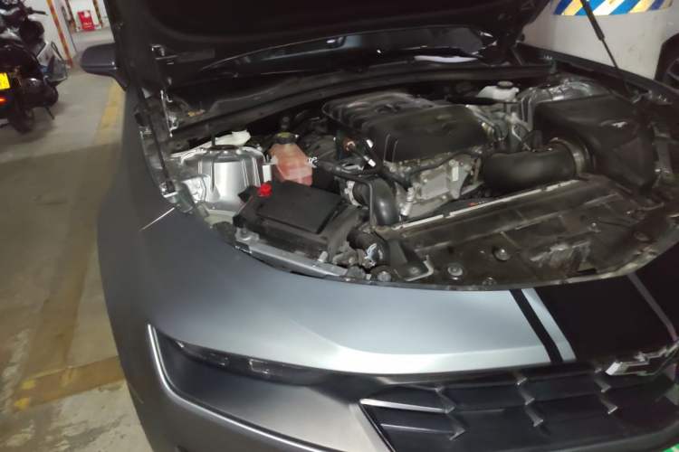Used Chevrolet Camaro  Engine Bay Right
