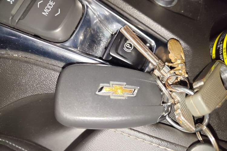 Used Chevrolet Camaro  Vehicle Key