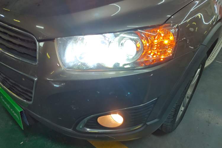 Used Chevrolet Captiva 2017 2.4L 4x4 Flagship Edition 7-Seater Left Front Headlight