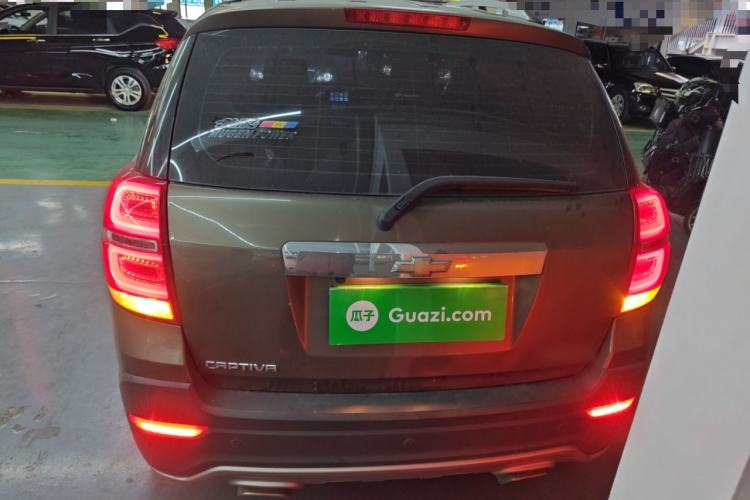 Used Chevrolet Captiva 2017 2.4L 4x4 Flagship Edition 7-Seater Rear